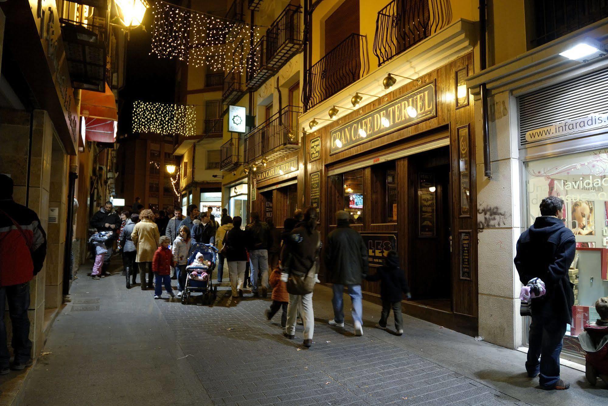 Hostal Alcazaba Teruel Exterior photo