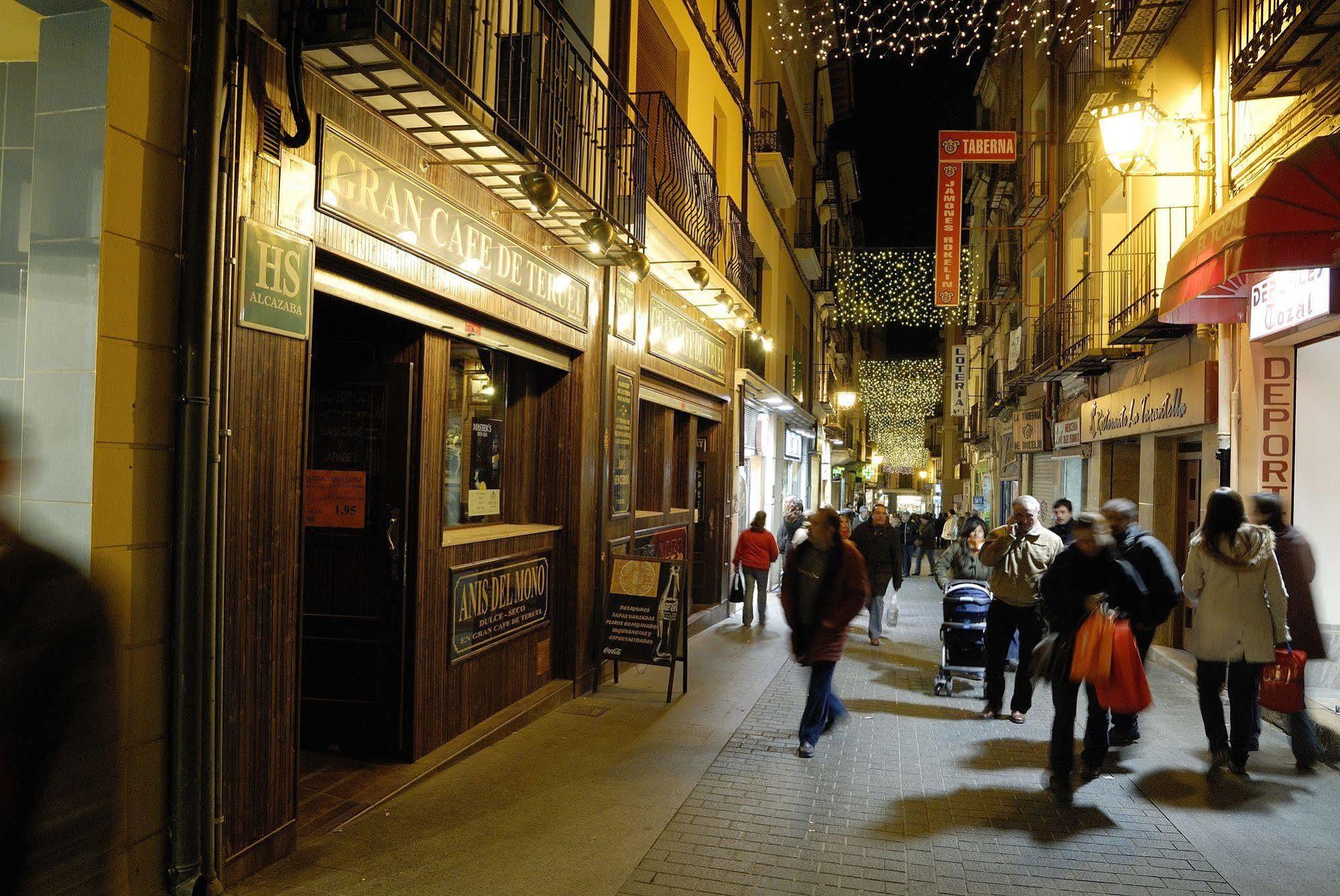 Hostal Alcazaba Teruel Exterior photo